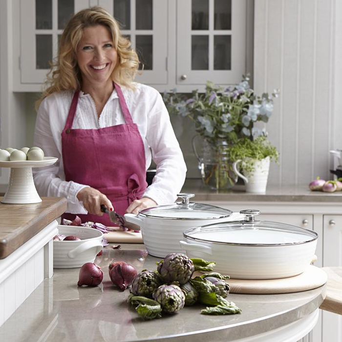 Sophie Conran For Portmeirion White Shallow Casserole 12 inch 30 cm